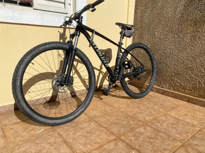 Bicicleta mtb specialized 