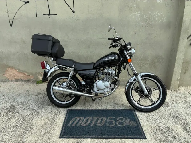 Intruder 125 2008 com apenas 53.900 km