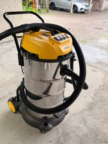 Aspirador de pó profissional VONDER 3600 3 motores 90L