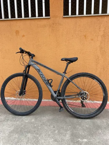 Bicicleta aro 29 KRW quadrado 17