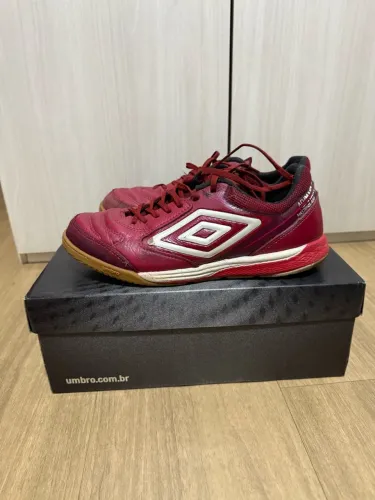 Chuteira Futsal Umbro Adamant Masterclass Pro Bump TAM 41 