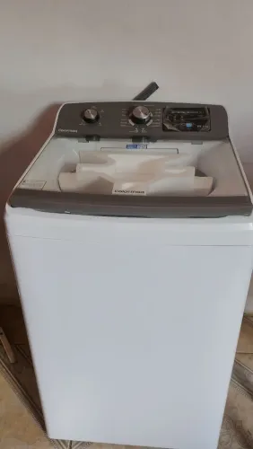 Máquina de lavar Colormaq 14 kilos semi nova