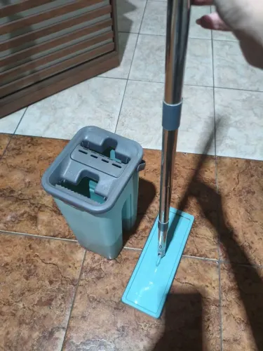 Mop Flat Esfregão R$ 29,90.