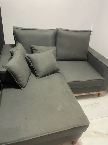 Sofá projetado em linho.