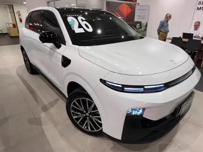Leapmotor B10 BEV (Elétrico) 2026