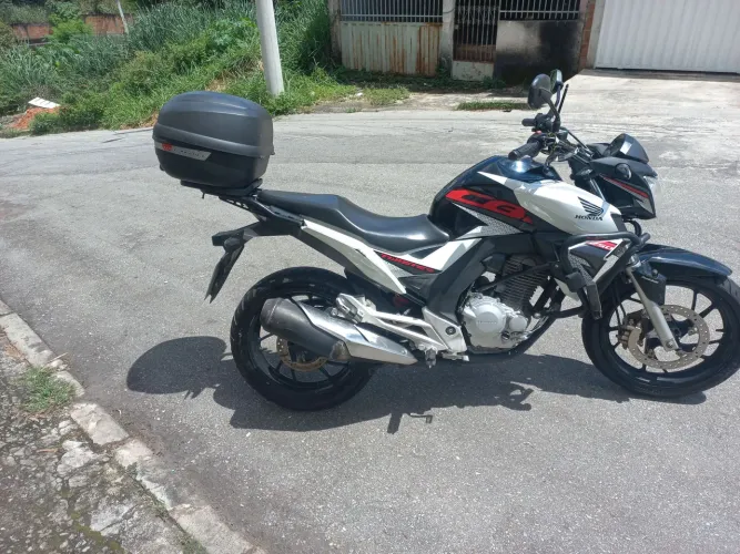 CB TWISTER 250 ANO 2019