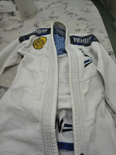 Quimono de Jiu jitsu A1