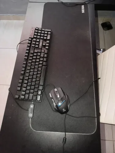 Teclado e mouse 
