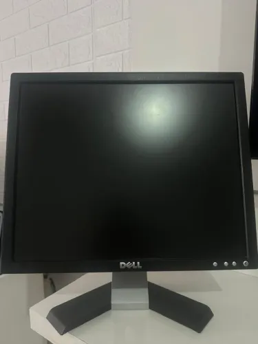 Monitor PC Dell 17'