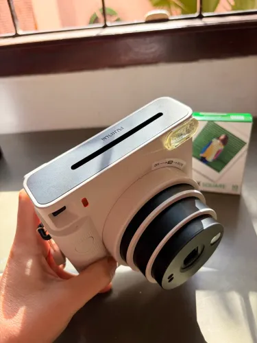 Câmera Instax Square SQ1 Branca + Filme 10 Fotos | Perfeito Estado
