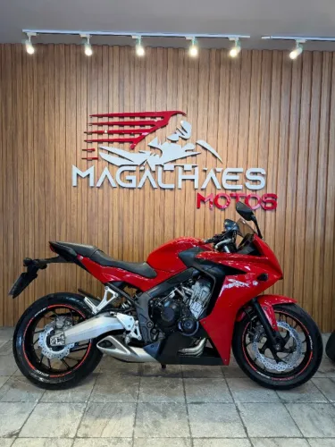 CBR 650F 2015 - Financiamento bancário e cartão