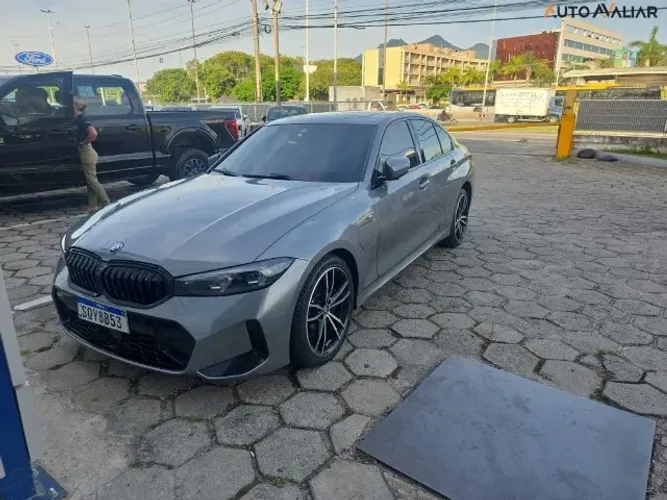 330E 2.0 16V TURBO HÍBRIDO M SPORT AUT 2023/2024 BLINDADO
