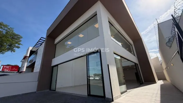Salão comercial com 373 m² para locação no bairro Jardim Esplanada em Indaiatuba/SP.
