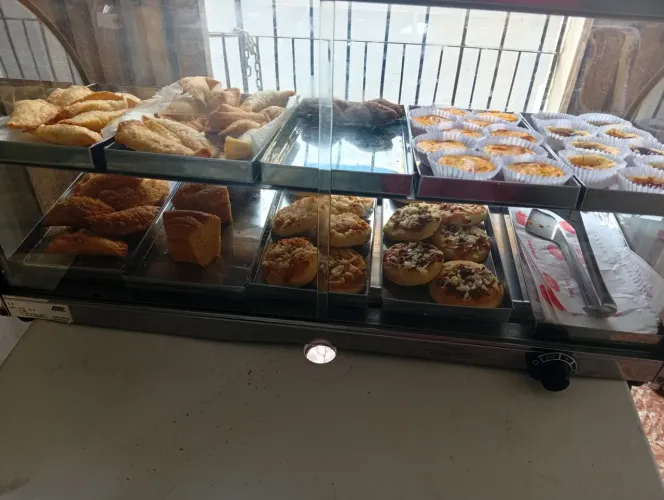 Temos salgados fresquinho todos os dias ?