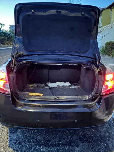 Nissan Sentra S 2.0/ 2.0 Flex Fuel 16V Aut. 2010