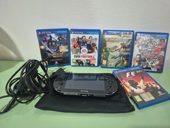 PS Vita Fat Tela Oled + Kit 5 Jogos Originais (com Uncharted)