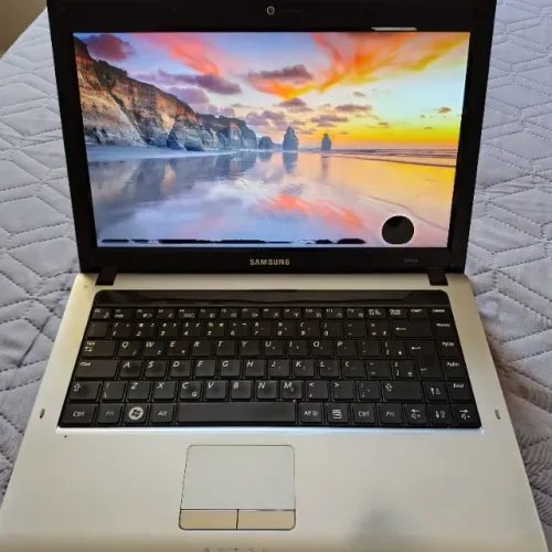 Notebook Samsung RV410 - 4GB - R$200
