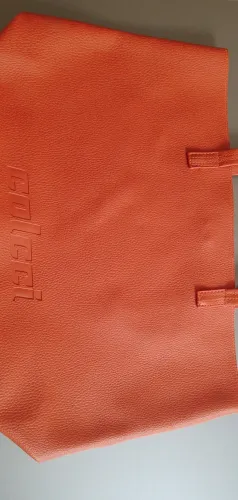 Bolsa colcci estilo sacola, laranja.<br>R$ 64 na 1ª compra