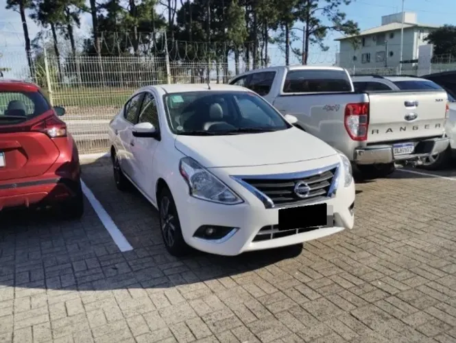 Nissan Versa SL 1.6 16V Flexstart 4P Aut. 2018