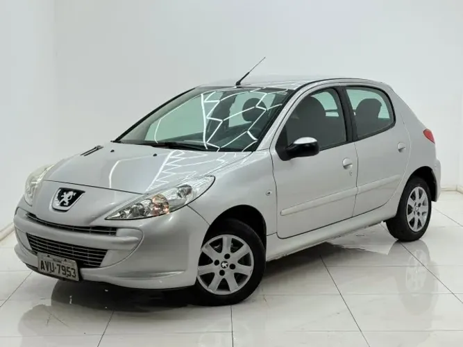 Peugeot 207 XR 1.4 Flex 8V 5P 2013