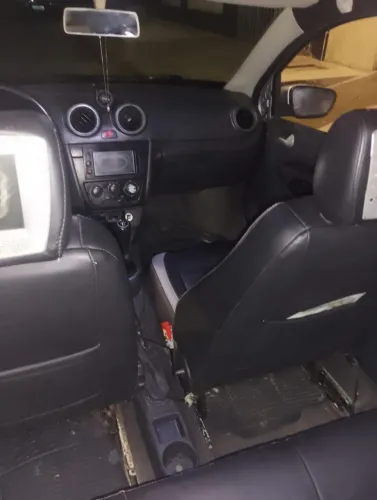 Volkswagen Gol Geração V Power 1.6 8V MI Total Flex Mec. 4P 2012