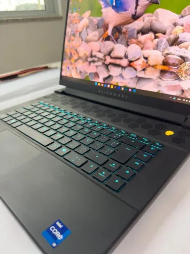 Notebook Gamer Alienware M16 R1 Intel Core i9 RTX 4070 32GB DDR5 2TB SSD NVMe FHD 240hz