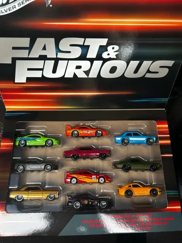 Pack 10 Velozes e Furiosos Hot Wheels Silver 