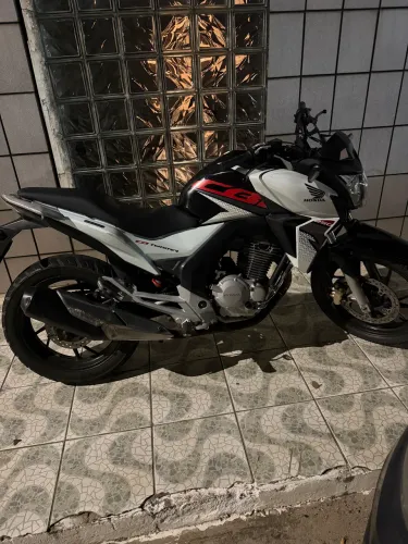 Vendo ou troco cb twister