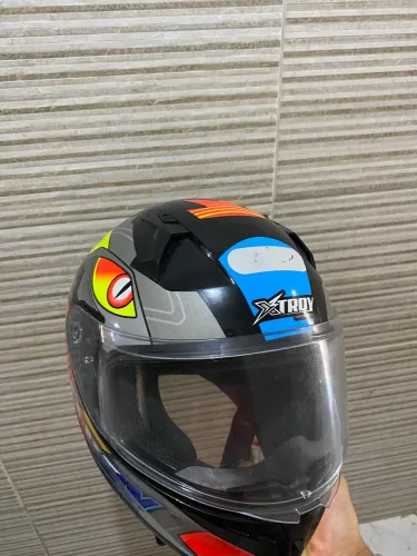 Capacete
