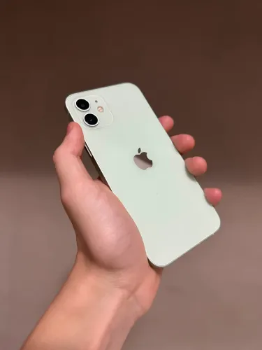 iPhone 12 Verde
