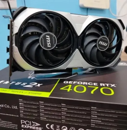 Geforce RTX 4070 12Gb