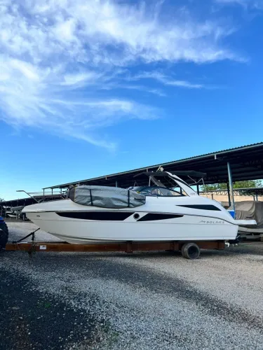 Lancha Solara 330 Targa 2021