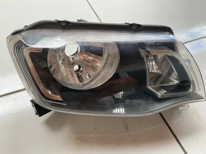 Vendo farol do kwid lado direito original 