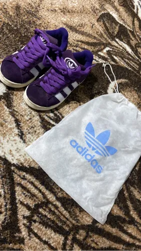 Tênis adidas campus original