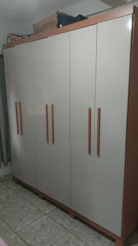 Guarda roupa