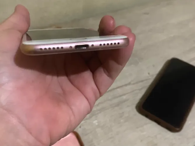 iPhone 7