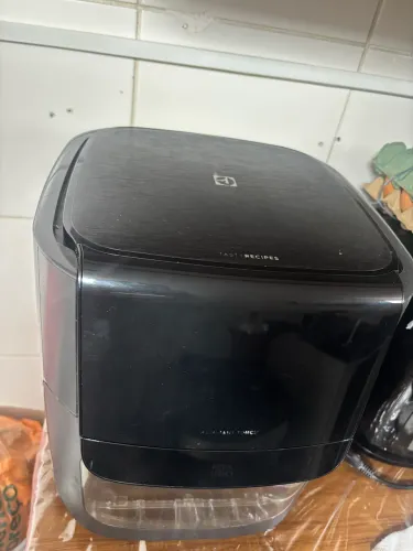 Air fryer 