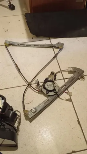 Máquina de vidro elétrico Peugeot 206 207 original usado