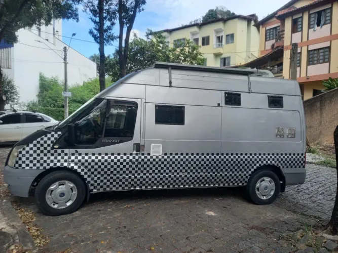 Ford Transit Furgão 2.2 Tdci Longa Diesel 2014