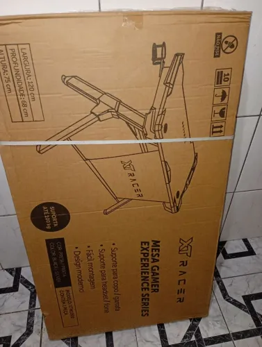 Mesa nova nunca usada