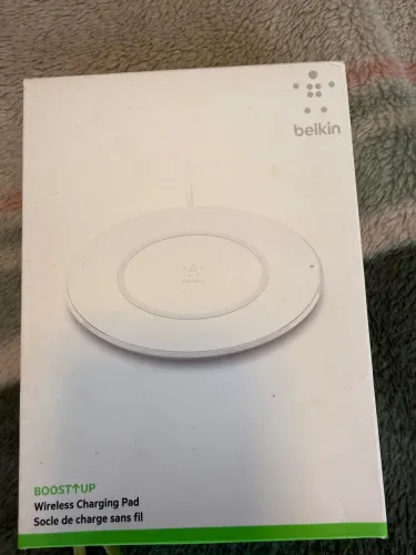 carregador por indução belkin boost up