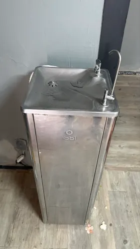 Bebedouro de água IBBL