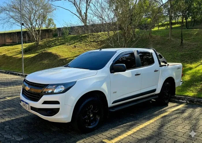 Chevrolet S10 Pick-up LS 2.8 TDI 4X4 CD Dies. Mec. 2020