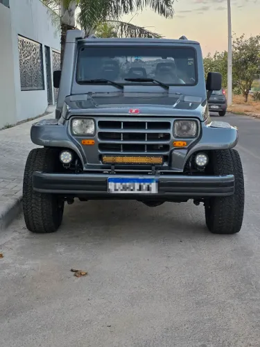 Troller T-4 4X4 2.8 TB Int. Cap. Rígida Diesel 2003