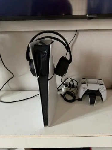 PS5 slim 2 controles + fone Sony