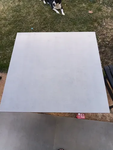 Porcelanato 80×80 novo tenho 73 peças