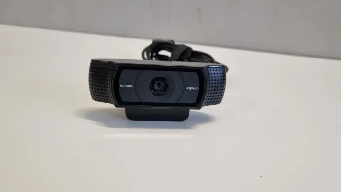Webcam Logitech C920 Full HD com microfone embutido