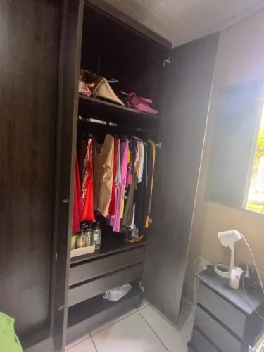 GUARDA ROUPA DE CASAL 6 PORTAS BARTIRA