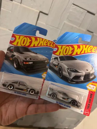 Hot Wheels Toyota dupla