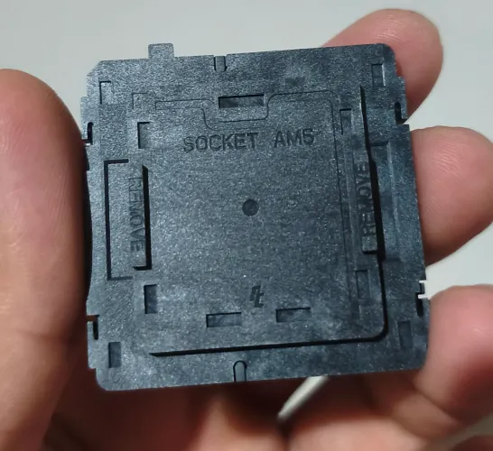 Socket AM5 para reparo em placas mães!